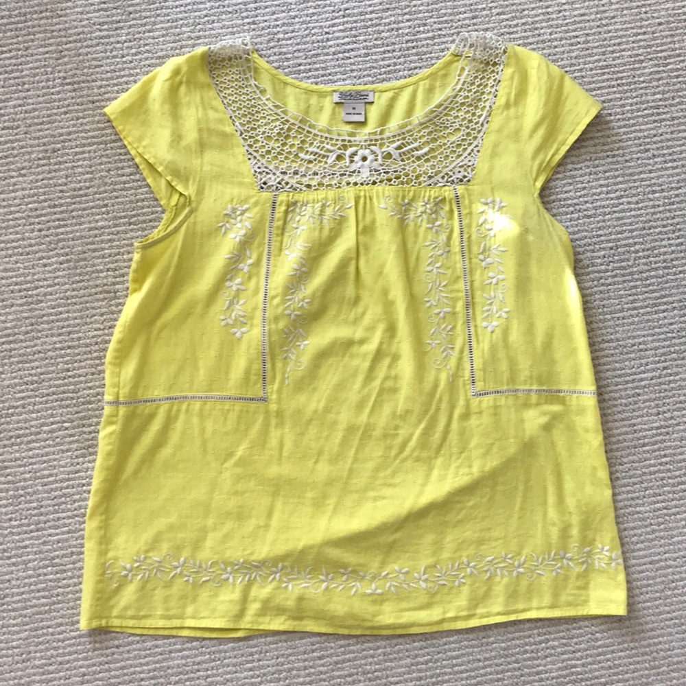 Lucky Brand top